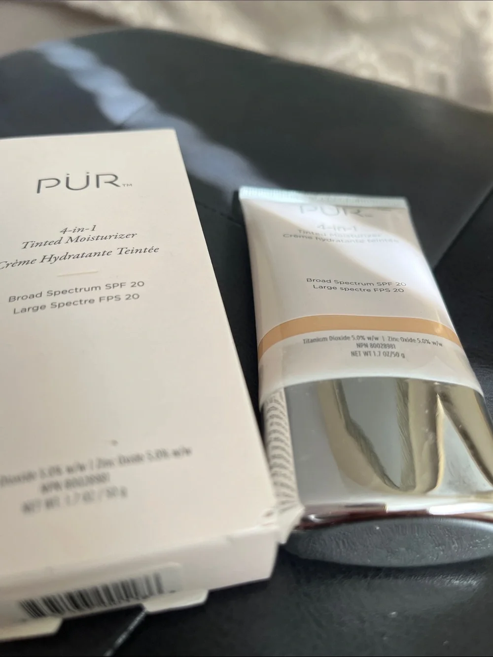 PUR 4-in-1 tinted moisturizer Light, 1.7 oz. SPF 20 (New)